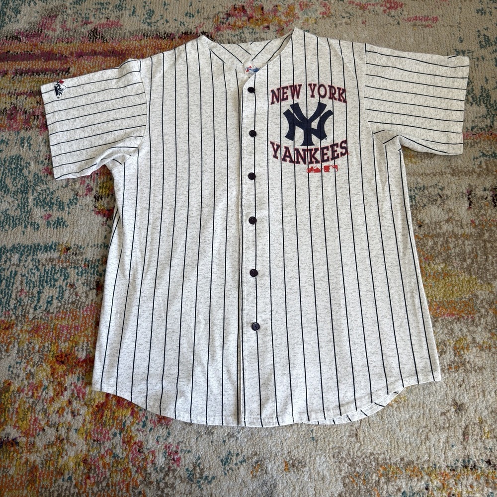 Vintage 90s Majestic New York Yankees Pinstripe Jersey Shirt L new without tags